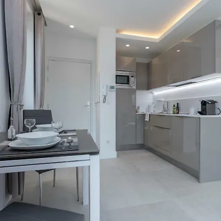 Paradis 1 - Modern & High Class * Nice