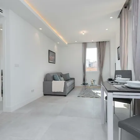 Paradis 1 - Modern & High Class * Nice
